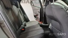 Peugeot 2008 1.2 PureTech Allure EAT8 de 2024