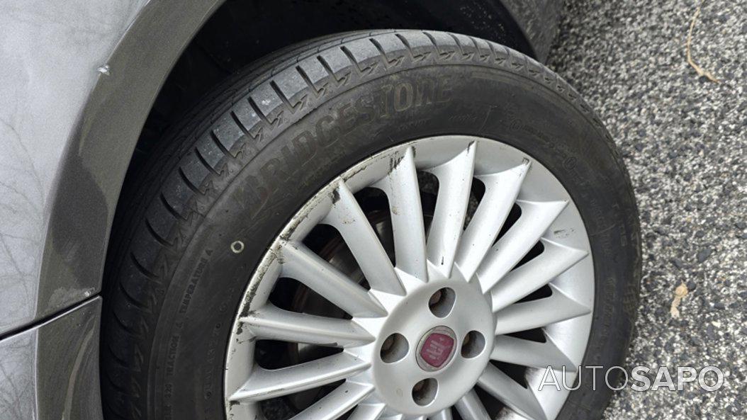 Fiat Linea 1.3 M-Jet Emotion de 2009
