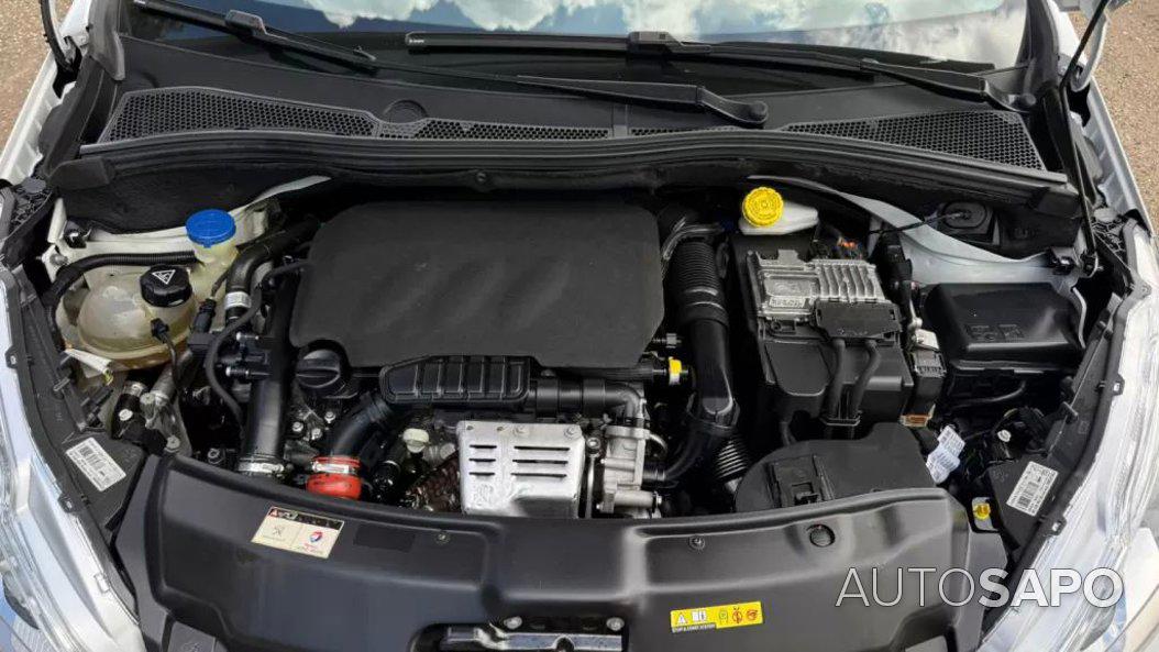 Peugeot 208 1.2 PureTech GT de 2018