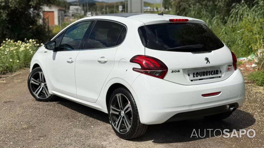 Peugeot 208 1.2 PureTech GT de 2018