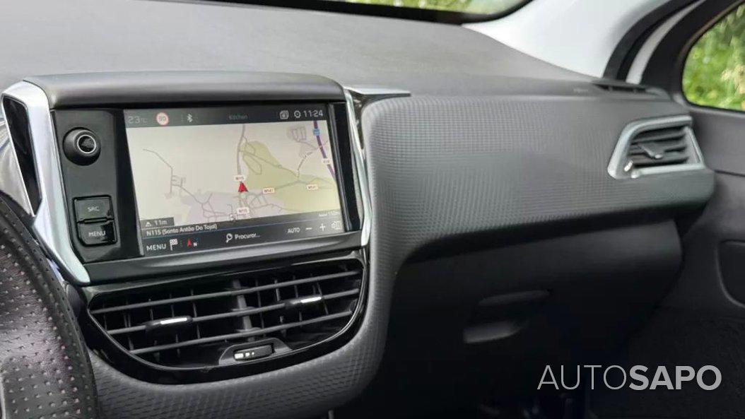 Peugeot 208 1.2 PureTech GT de 2018