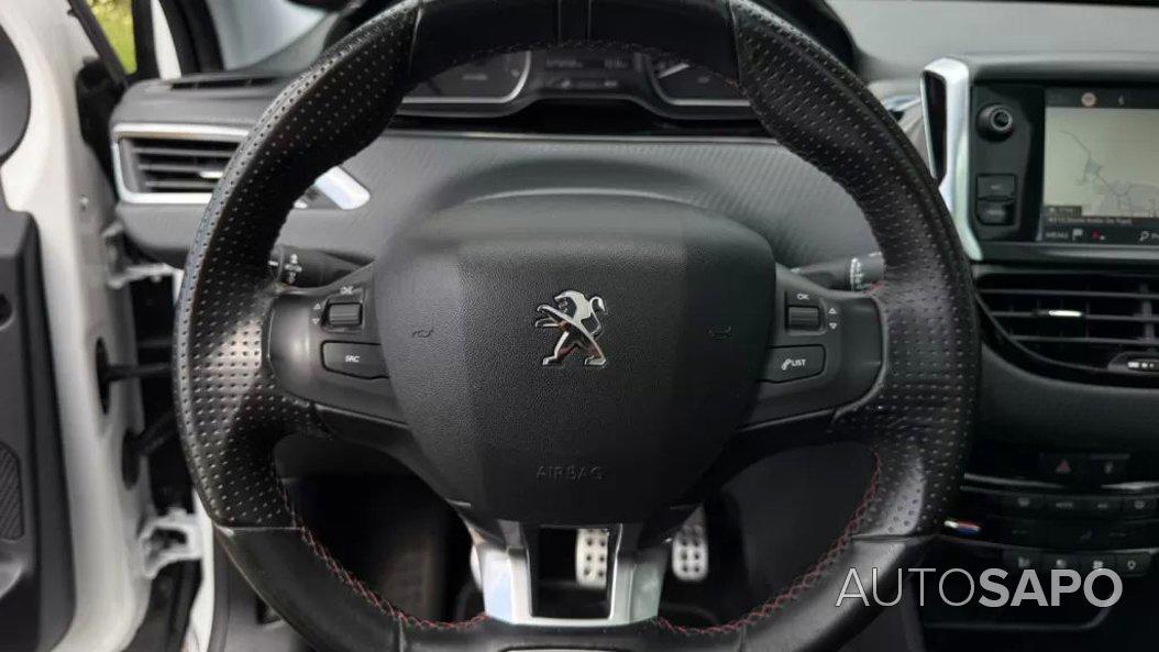 Peugeot 208 1.2 PureTech GT de 2018