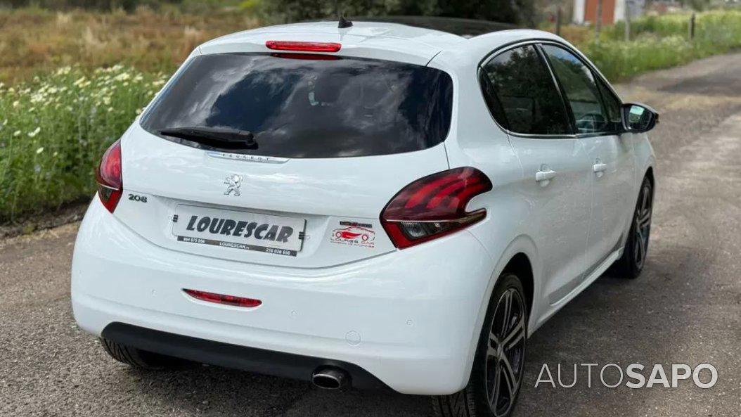 Peugeot 208 1.2 PureTech GT de 2018