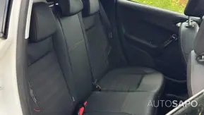 Peugeot 208 1.2 PureTech GT de 2018