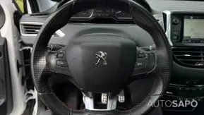 Peugeot 208 1.2 PureTech GT de 2018