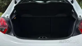 Peugeot 208 1.2 PureTech GT de 2018