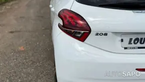 Peugeot 208 1.2 PureTech GT de 2018