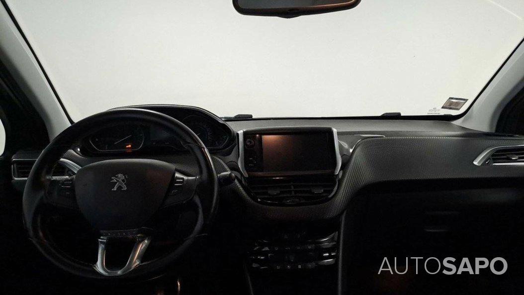 Peugeot 208 1.2 PureTech Allure de 2018