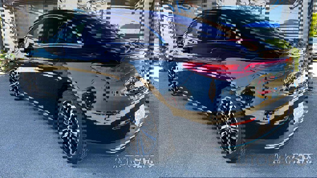 Mercedes-Benz EQE de 2024
