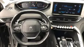 Peugeot 5008 de 2021