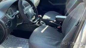 Volkswagen Golf de 2001