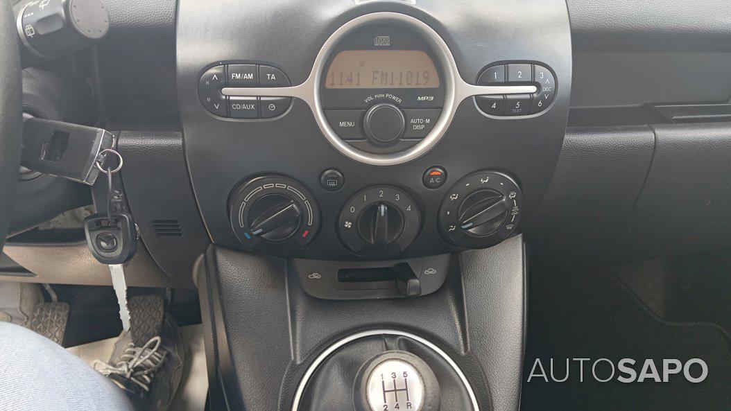 Mazda 2 1.3 MZR Comfort de 2010