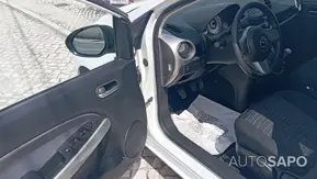 Mazda 2 1.3 MZR Comfort de 2010