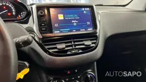 Peugeot 208 1.2 PureTech Style de 2018