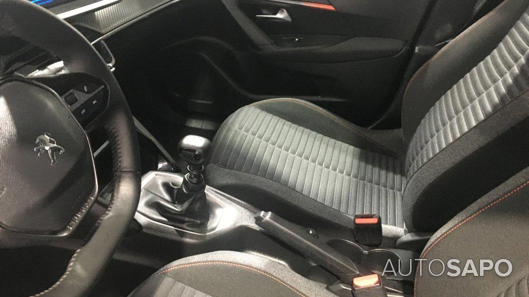 Peugeot 2008 1.5 BlueHDi Active de 2021