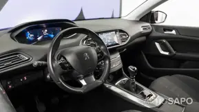 Peugeot 308 1.2 PureTech Allure de 2020