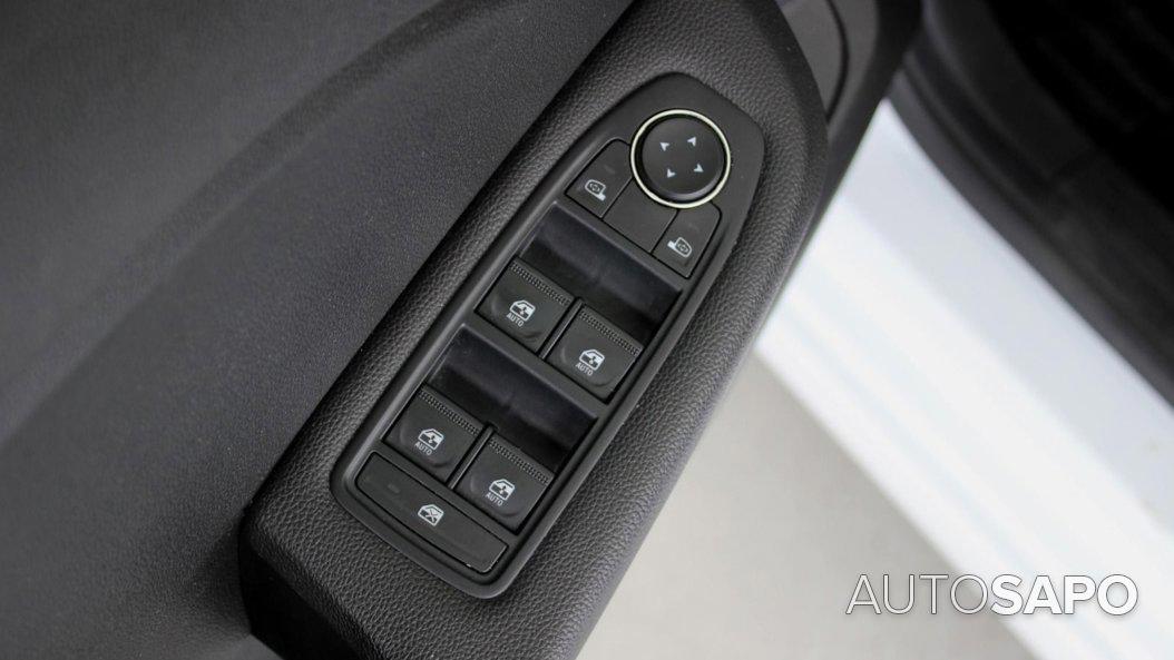 Renault Clio 1.0 TCe Limited Bi-Fuel de 2023