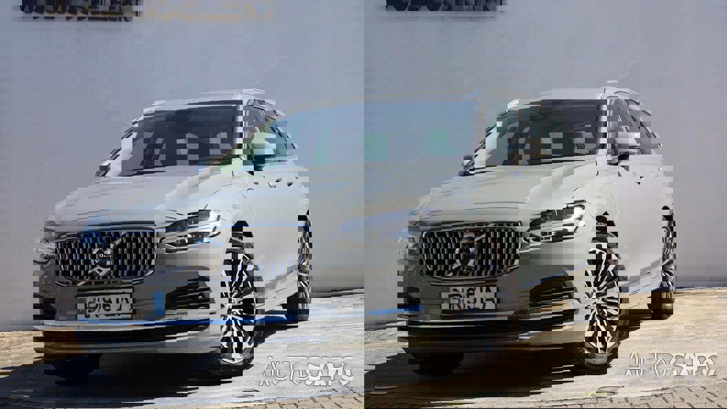 Volvo V90 de 2025