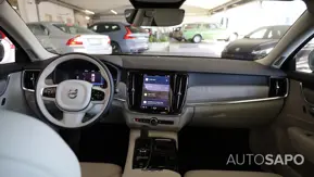 Volvo V90 de 2025