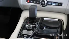 Volvo V90 de 2025
