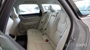 Volvo V90 de 2025
