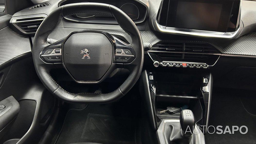 Peugeot 208 de 2021
