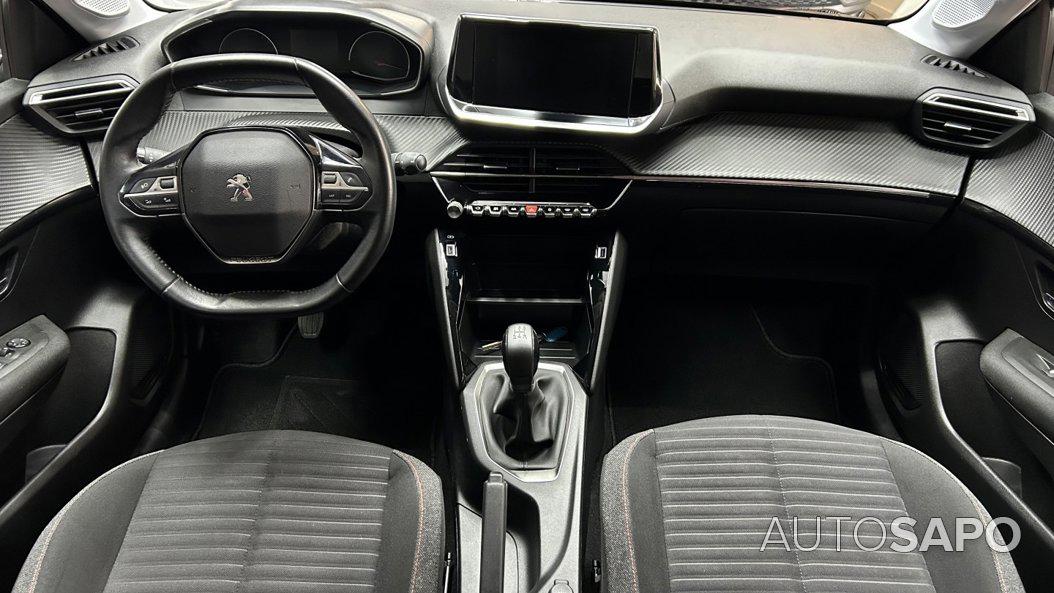Peugeot 208 de 2021