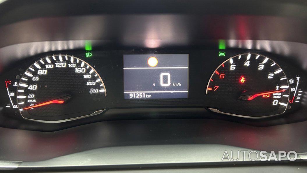 Peugeot 208 de 2021