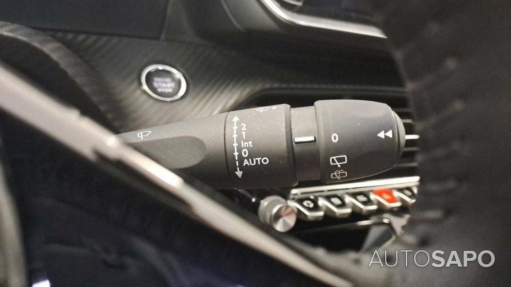 Peugeot 2008 1.2 PureTech Allure Pack de 2021