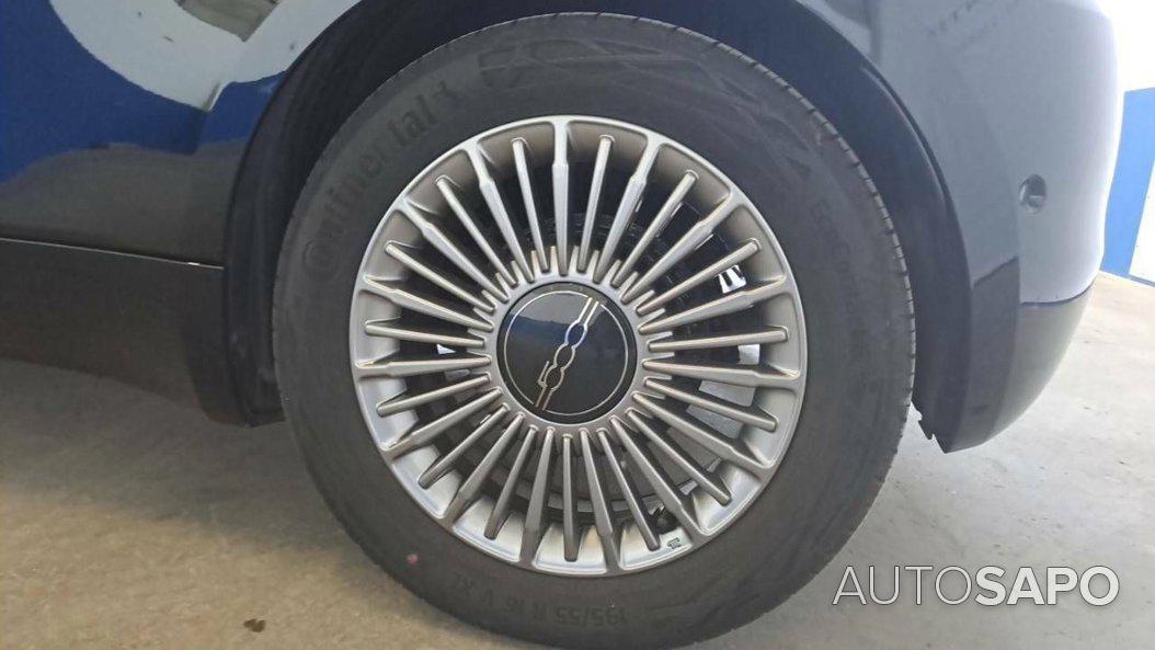 Fiat 500e 3+1 42 KWH de 2023