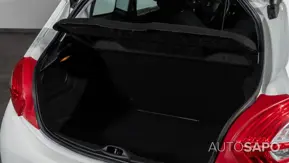 Peugeot 208 de 2014
