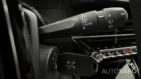 Peugeot 2008 1.2 PureTech Allure de 2022