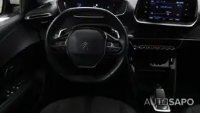 Peugeot 208 1.2 PureTech Allure Pack EAT8 de 2021