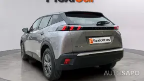 Peugeot e-2008 de 2023