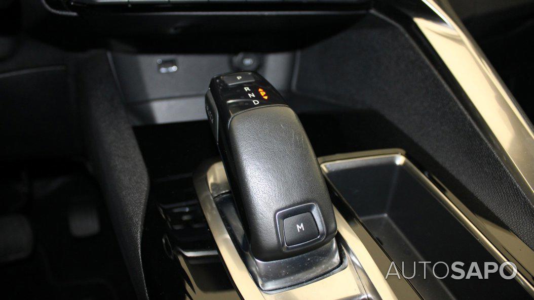 Peugeot 3008 1.6 BlueHDi Active de 2018