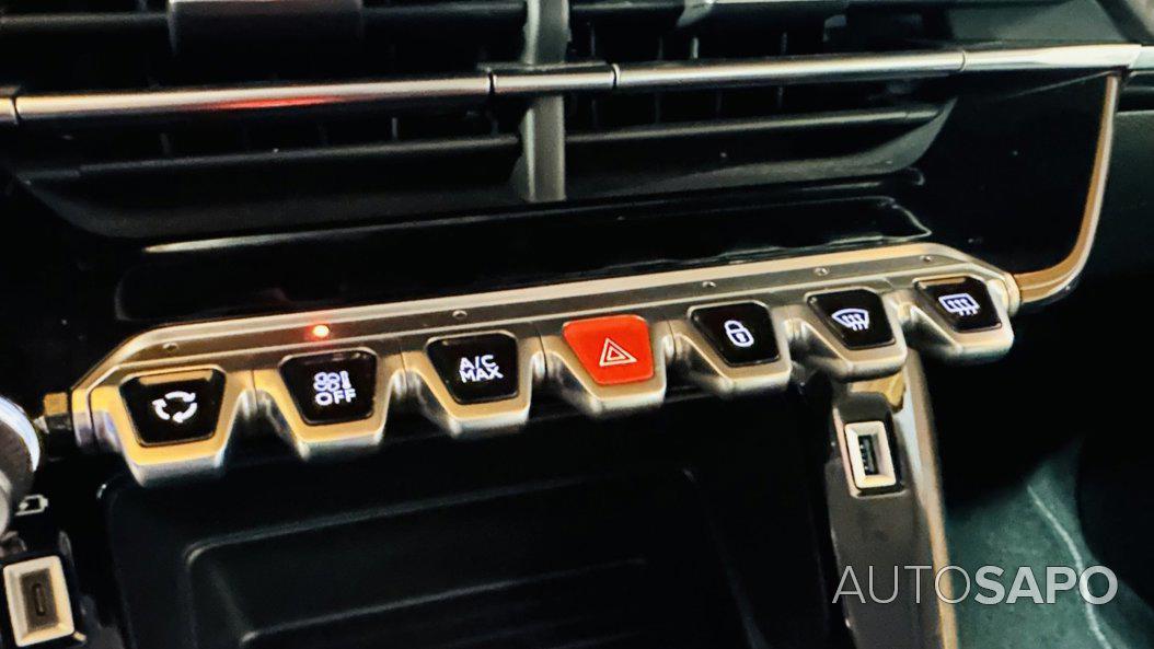 Peugeot 208 1.2 PureTech Style de 2023