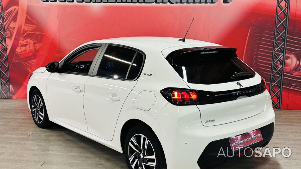 Peugeot 208 1.2 PureTech Style de 2023