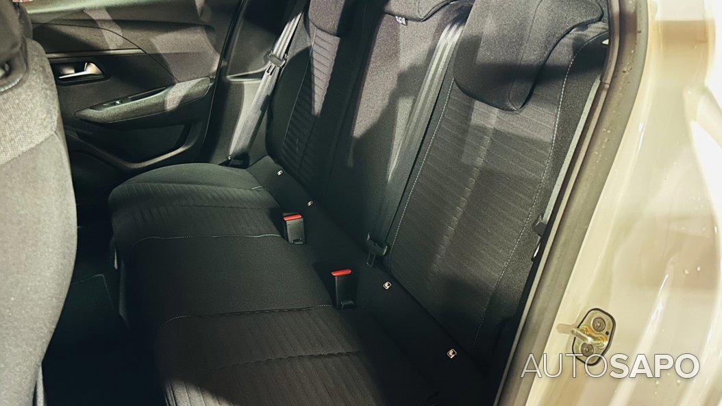 Peugeot 208 1.2 PureTech Style de 2023