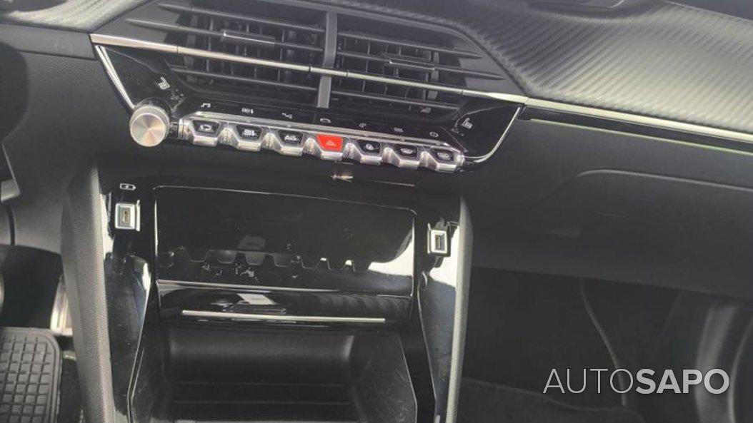 Peugeot 2008 1.5 BlueHDi GT Line EAT8 de 2022