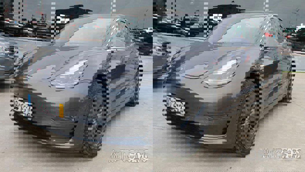 Tesla Model 3 Long-Range Dual Motor AWD de 2019
