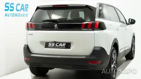 Peugeot 5008 1.2 PureTech Active de 2018