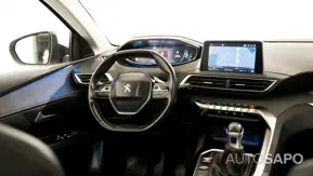 Peugeot 5008 1.2 PureTech Active de 2018