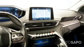 Peugeot 5008 1.2 PureTech Active de 2018
