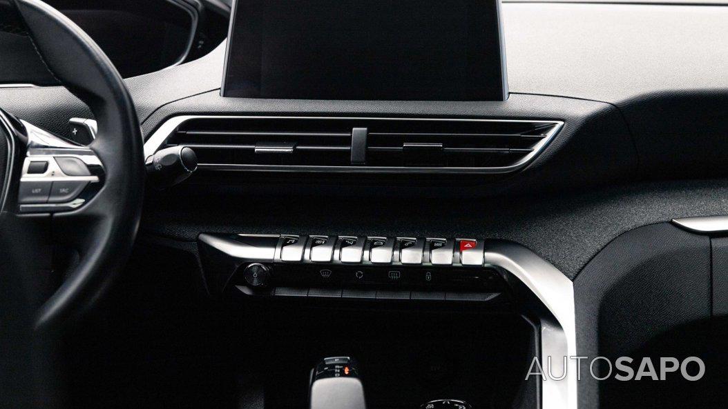 Peugeot 3008 1.5 BlueHDi Allure EAT8 de 2020