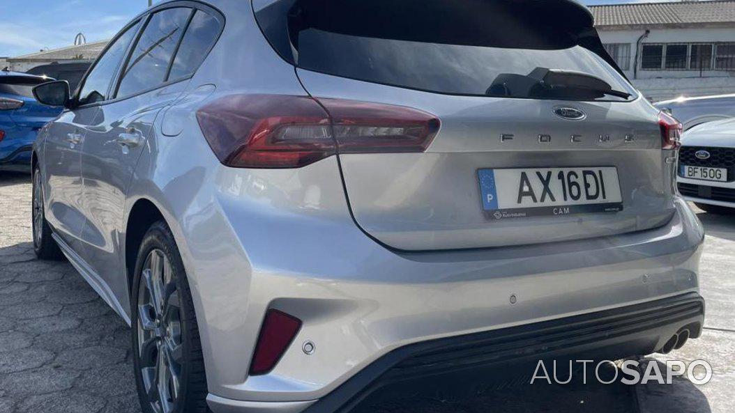 Ford Focus 1.0 EcoBoost MHEV ST-Line de 2023