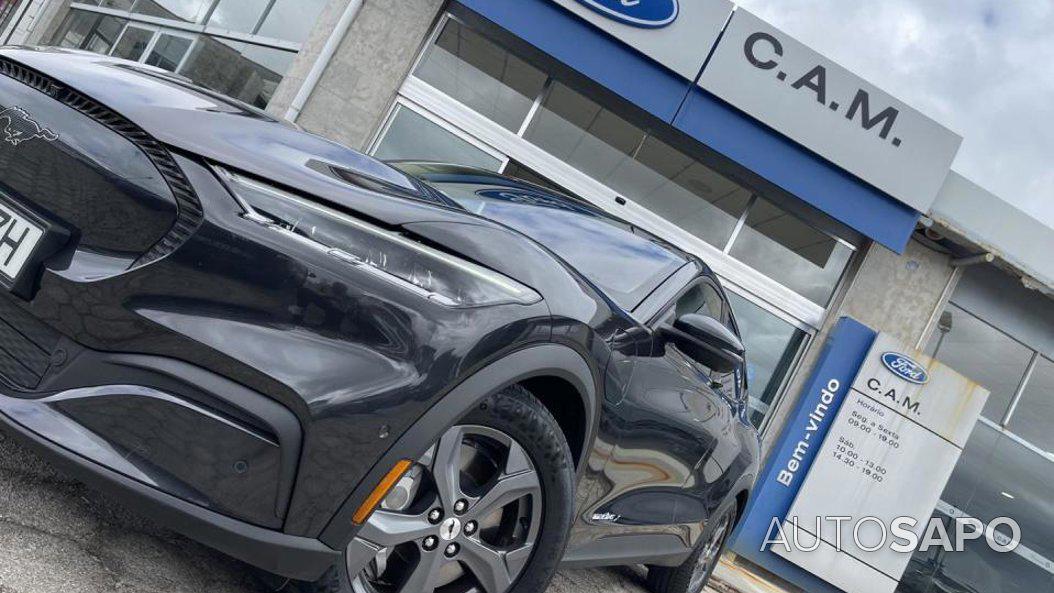 Ford Mustang Mach-E RWD de 2023