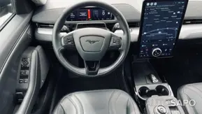 Ford Mustang Mach-E RWD de 2023