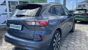 Ford Kuga 2.5 PHEV ST-Line X de 2022