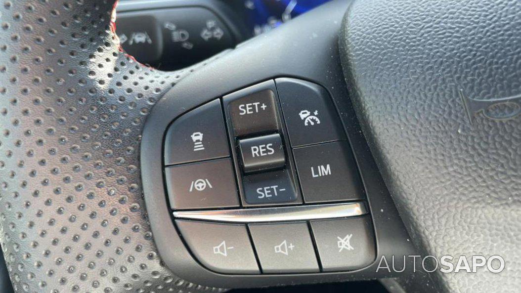 Ford Puma 1.0 EcoBoost MHEV ST-Line X de 2024