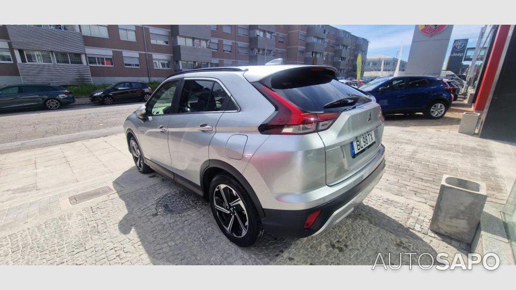 Mitsubishi Eclipse Cross 2.4 PHEV eMotion de 2024